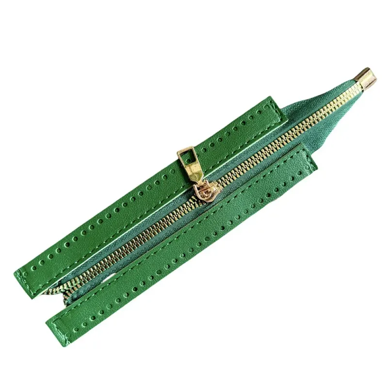 Green Leather Zipper- 18 CM