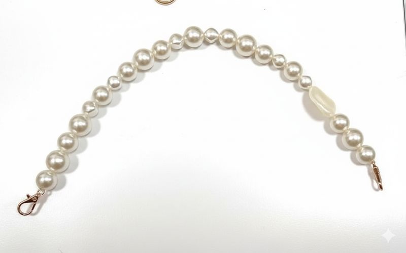 Ball Shape Acrylic Chain-45 cm