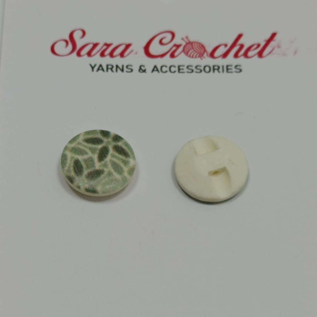 Buttons- 6 Pieces