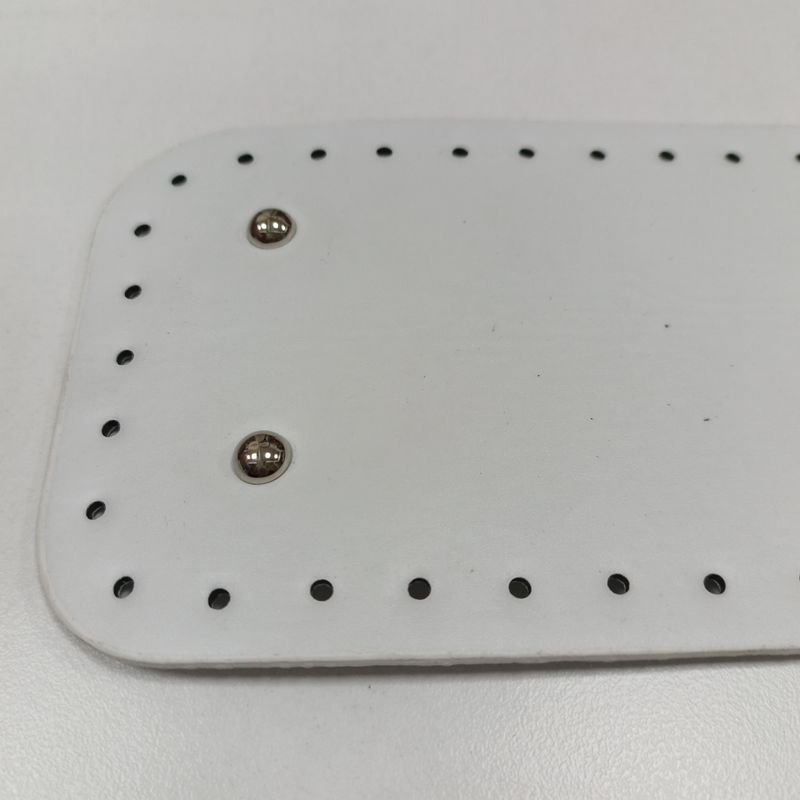 White Base 25 CM X 12 CM