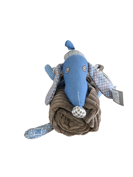 Peluche chien avec couverture