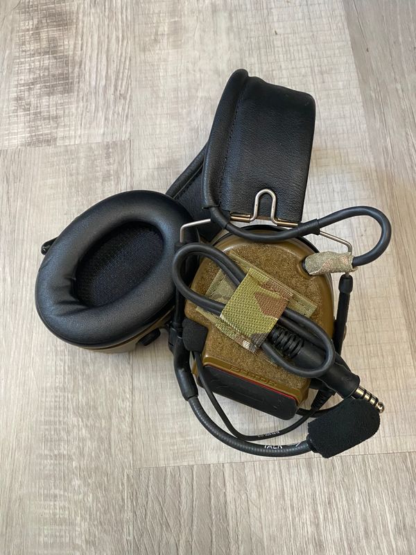 Downlead Retainer