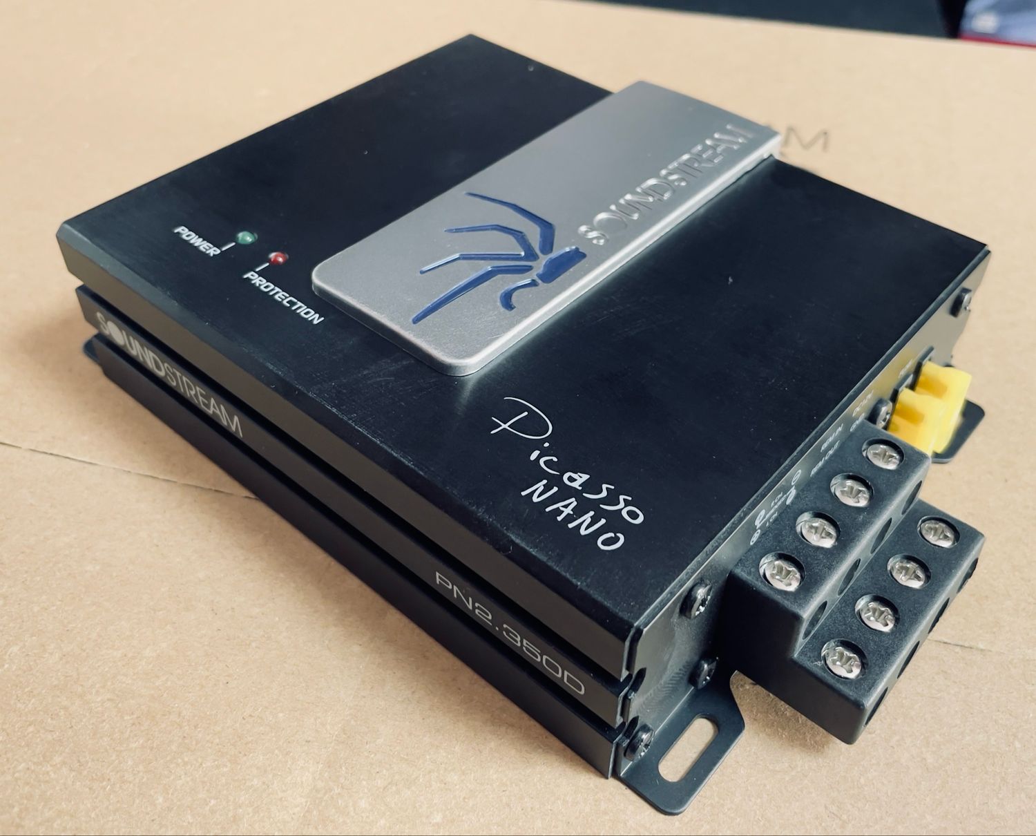 Ampli 2 Canaux Soundstream PN2.350D