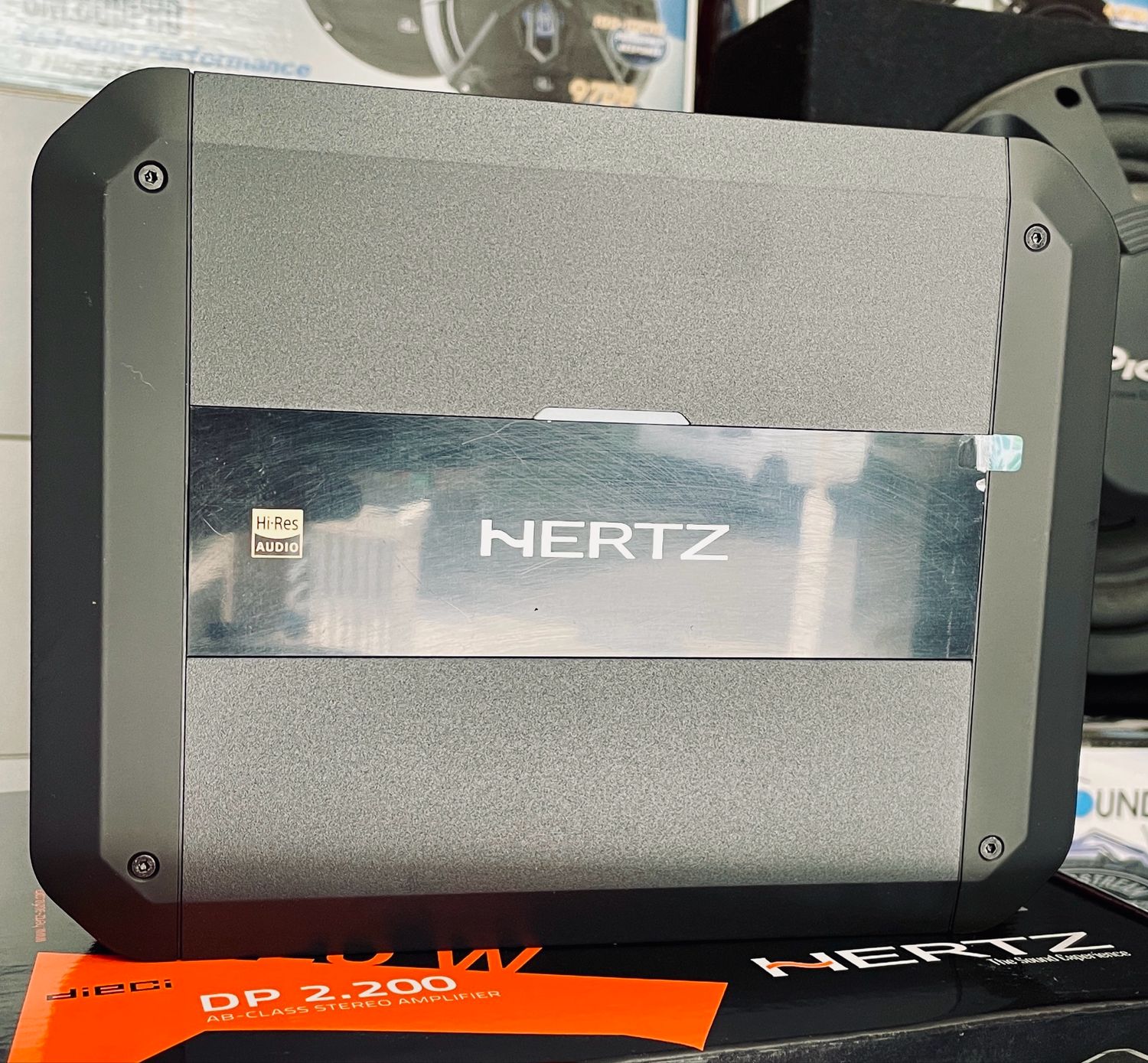 Ampli Hertz 2 canaux DP2.200