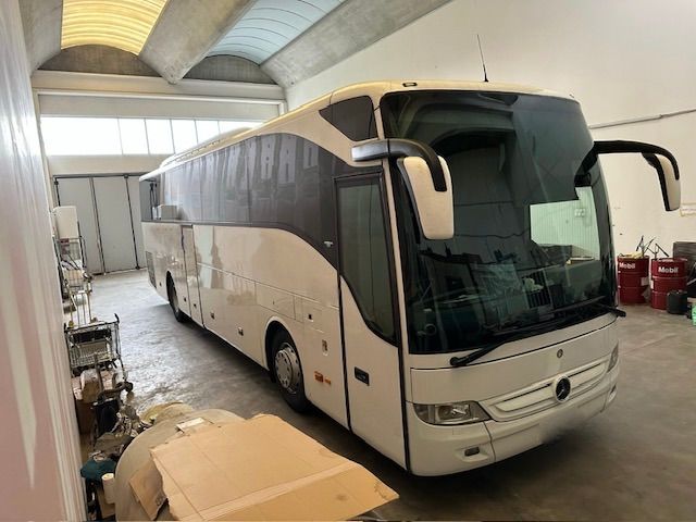 Mercedes Tourismo 2 assi