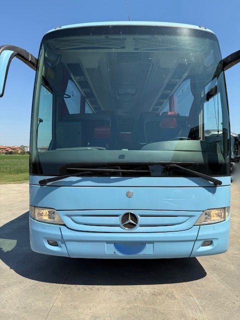 Mercedes Tourismo