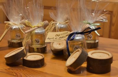 BASE DI LEGNO PER VASETTO DI MIELE