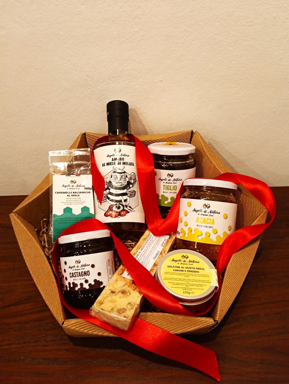 CESTINO ESAGONALE REGALO (cartone ecologico ondulato)