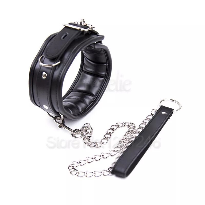 Bdsm collar with leash
