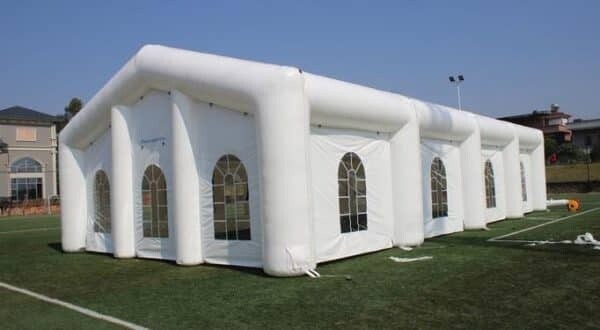 Chapiteau gonflable