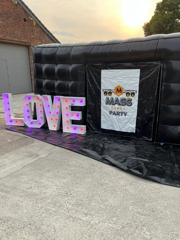 Discothèque mobile - THE CUBE !