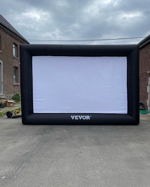 Ecran géant de projection gonflable