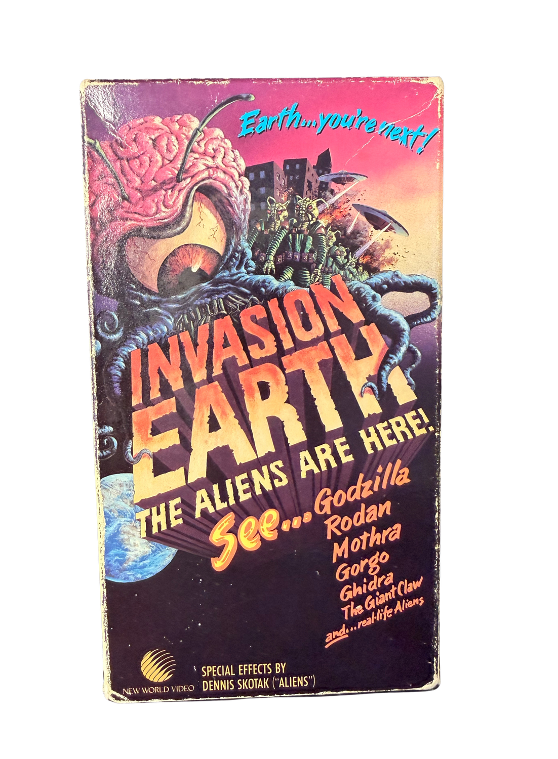Invasion Earth the Aliens Are Here (VHS)