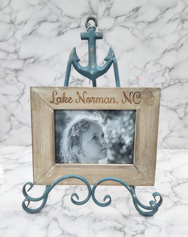 Anchor Pedestal Picture Frame