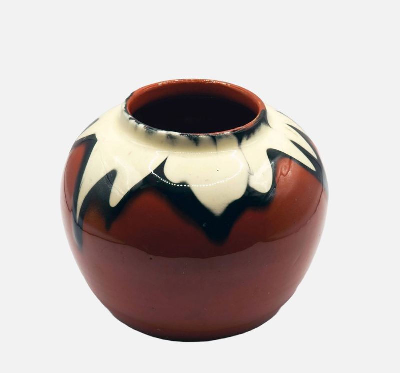 Kunsttöpferei Kandern (1897-1927), Gedrungene Vase mit zweifacher Verlaufsglasur, um 1920