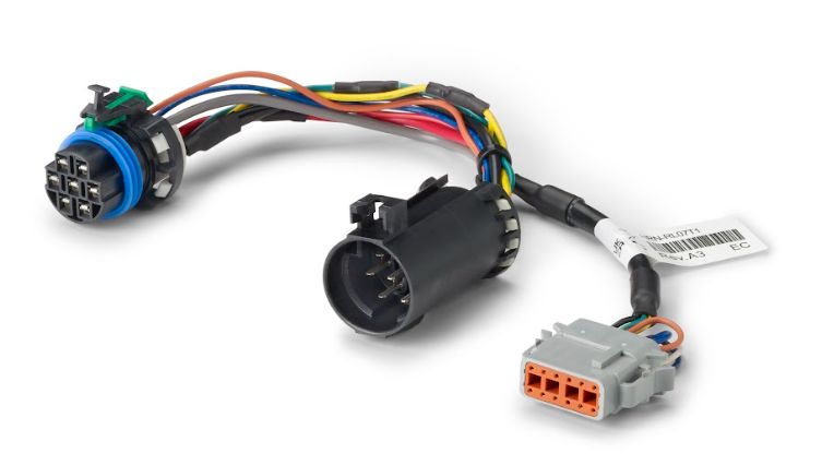 GEOTAB - 7-pin harness for 2000 and later Bobcat skid steer loaders &amp; 2008 Bobcat excavators up to 14 tons - HRN-RL07T1