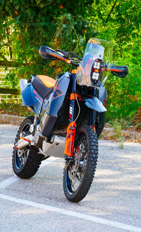 Advocator - KTM 950/990 Adventure Headlight Upgrade Kit