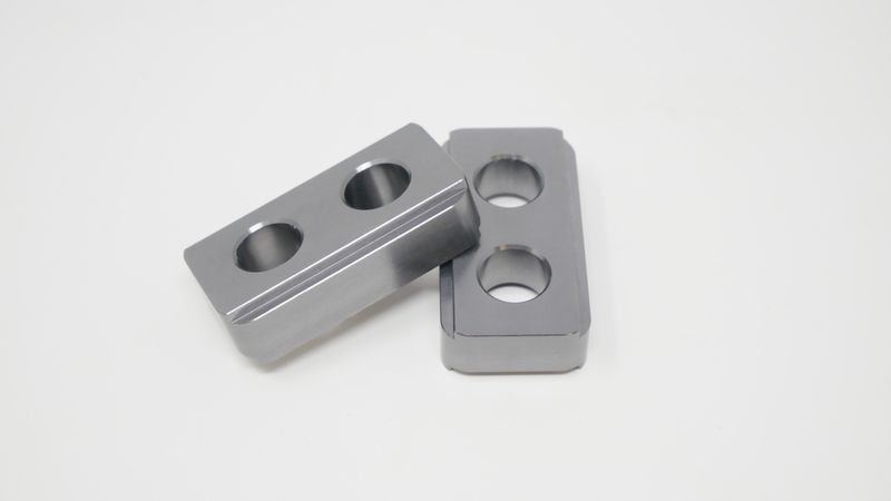 HANDLEBAR RISER 10MM MOTORALLY TRIPLE CLAMP