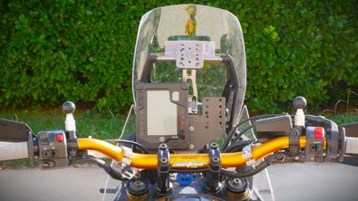 CARBON DOUBLE INSTRUMENTATION SUPPORT YAMAHA TENERE 700