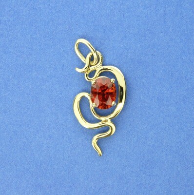 Garnet & 18ct gold forged pendant