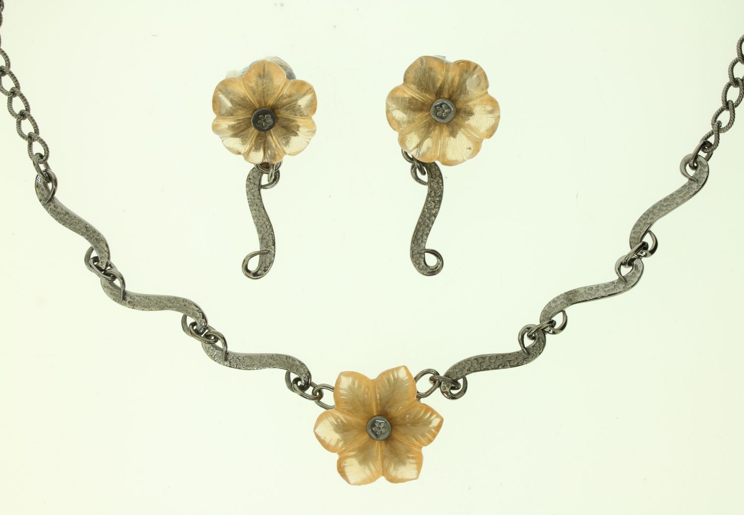 Peach Moonstone Flower Black Silver Set
