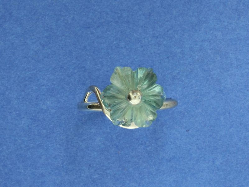Fluorite Flower Silver Figure of Eight Ring