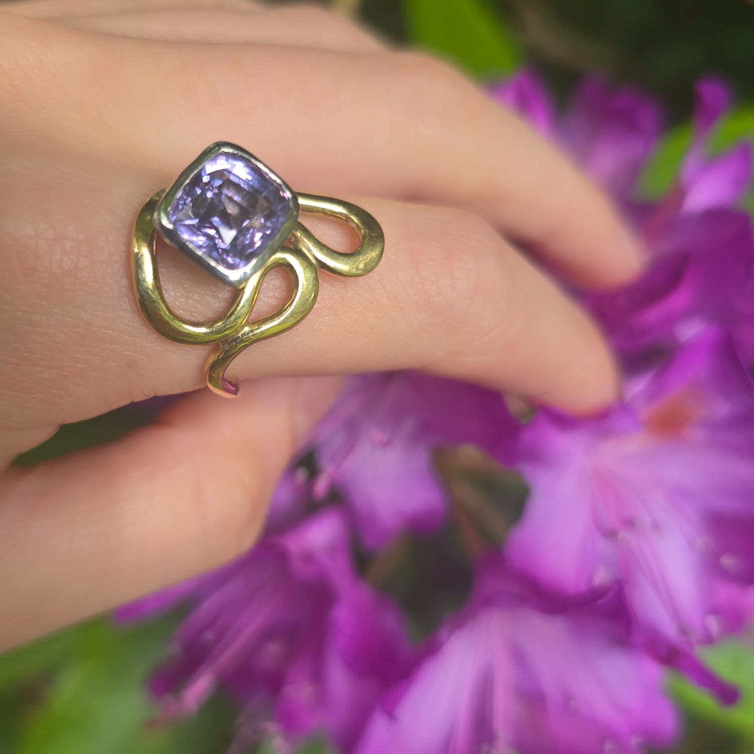 Purple Spinel, 18ct gold &amp; Platinum Dress Ring