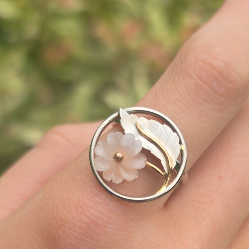 &#39;Cherry Blossom&#39; rose quartz, palladium &amp; 18ct gold Ring