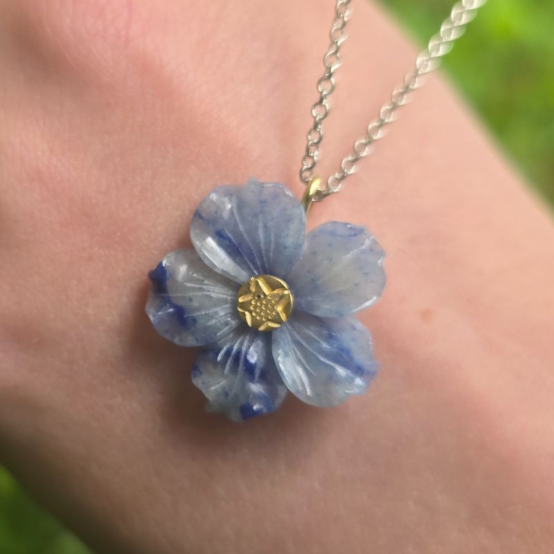 Dumortierite Flower pendant