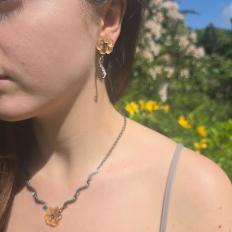 Peach Moonstone Flower Black Silver Set