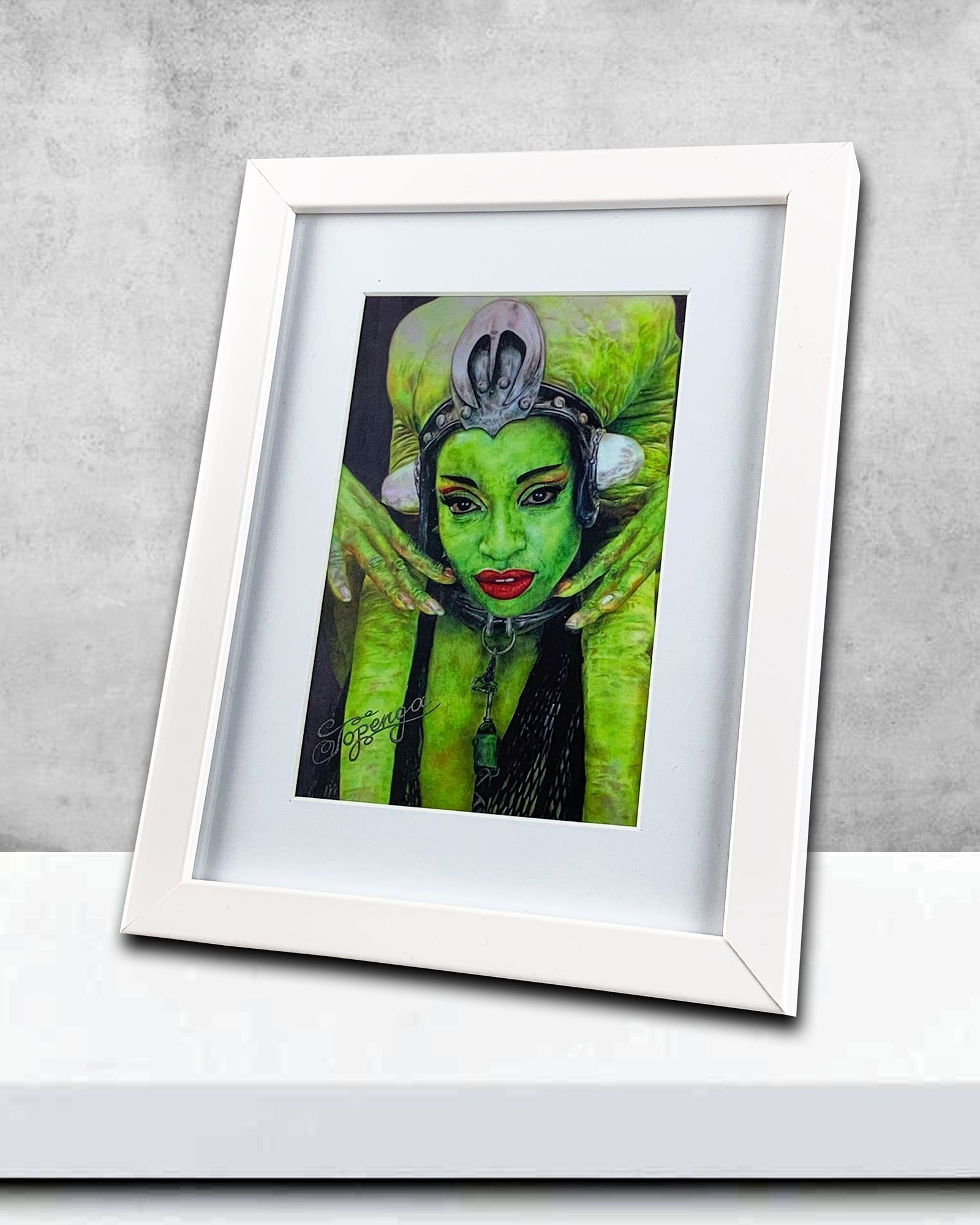 Oola - Artist Postcard 10.5 cm x 14.8 cm (DIN A6)