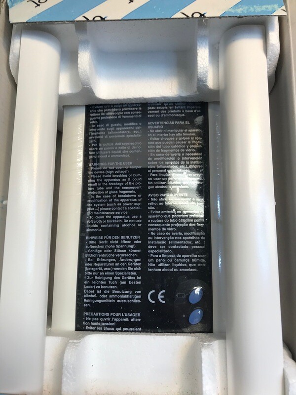 XV/200 BB 50HZ MONITOR 4 XV/200 BB 50HZ MONITOR 4" 62106900