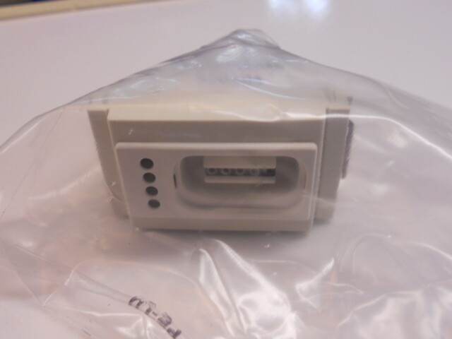 C4INCOVB 64337100 INSERITORE CHIAVE C4 GRIGIO VIMAR Idea Bianca