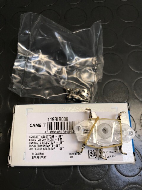 119RIR009 CONTATTI SELETTORE - SET