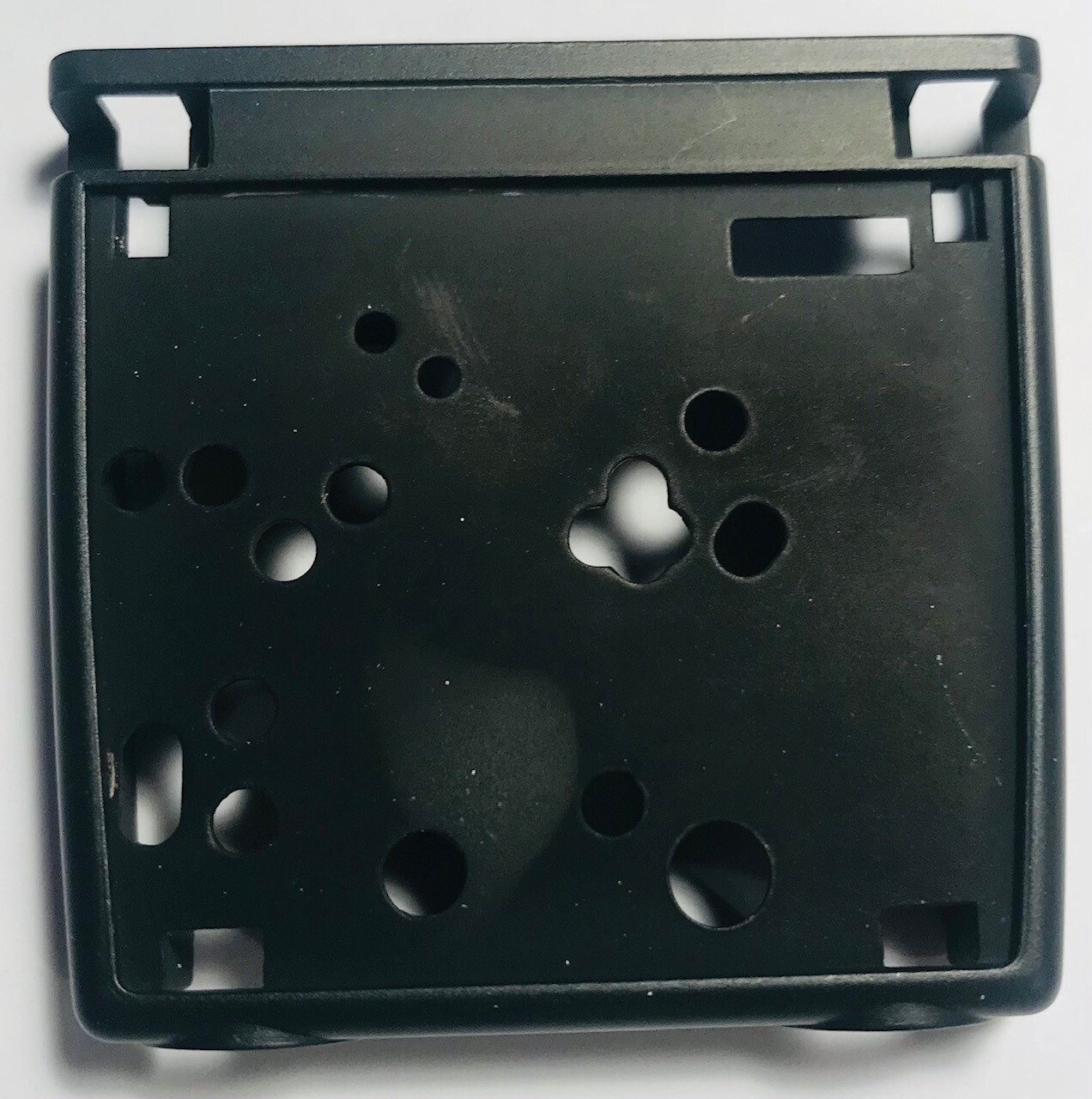 HOUSING SHELL UPPER SK 3063 U SENNHEISER SD077670