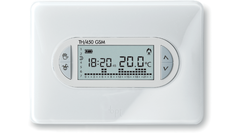 TH/450 GSM 69400030 Cronotermostato digitale GSM settimanale, corpo bianco, cover intercambiabili bianco ice e azzurro Kristal TH/450 GSM 69400030 Cronotermostato digitale GSM settimanale, corpo bianco, cover intercambiabili bianco ice e azzurro Kristal