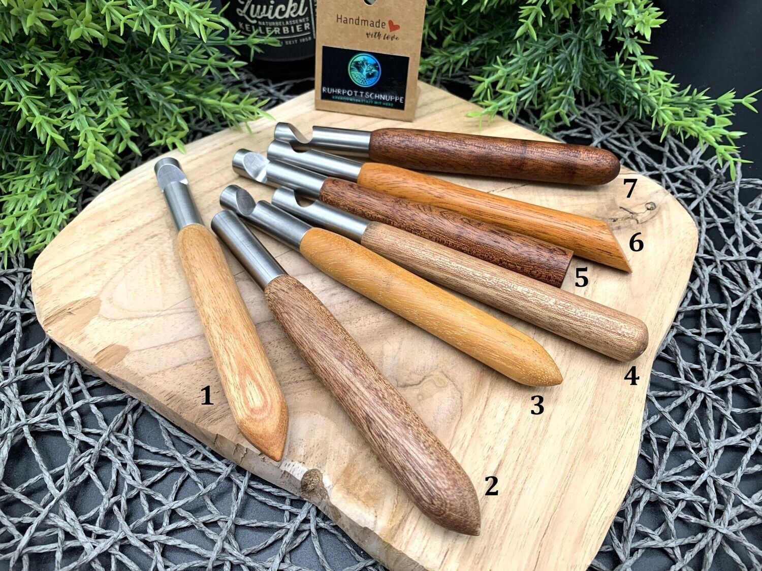 Handgedrechselter Holzflaschenöffner mit Kapselheber aus Edelstahl