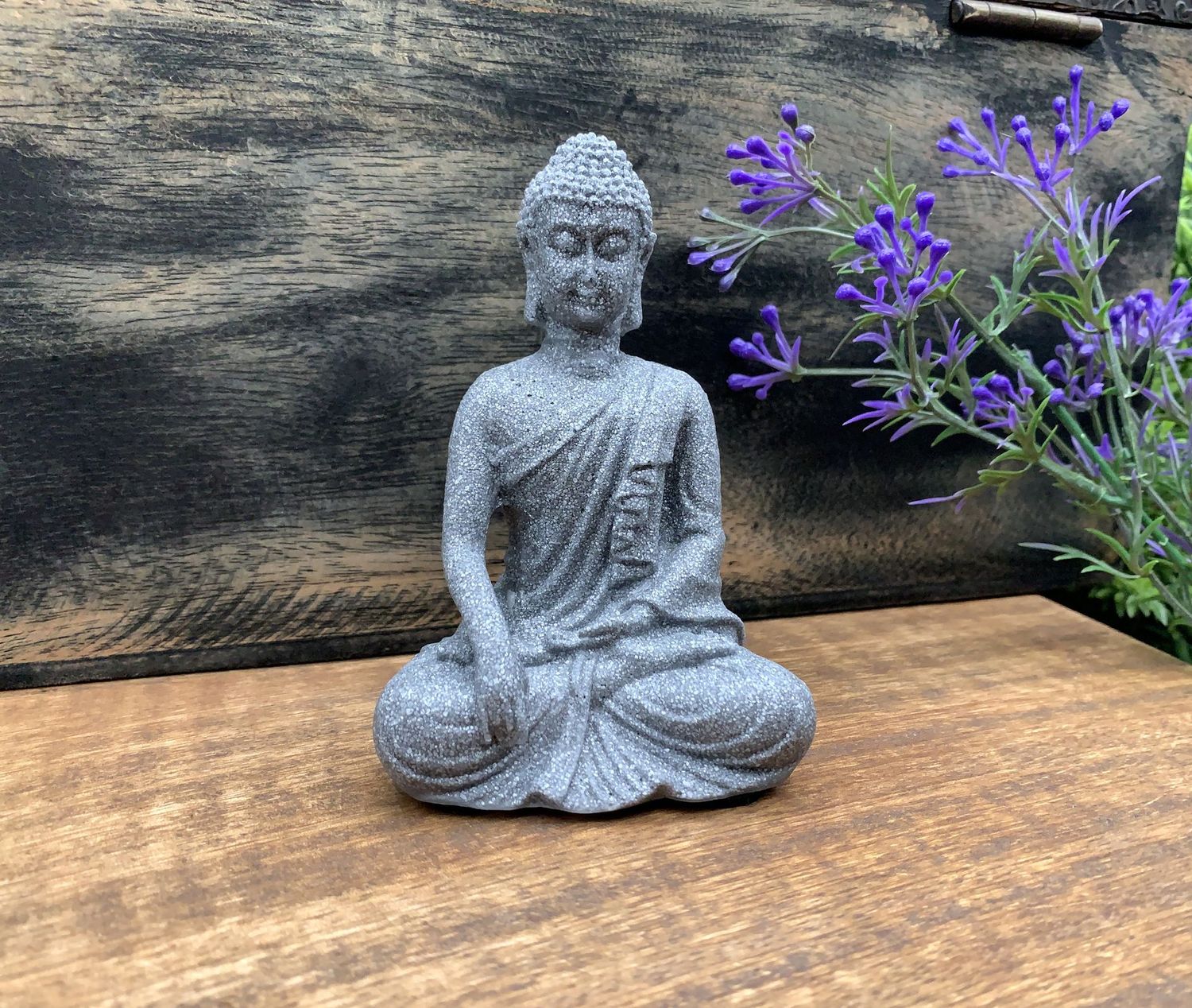 Handgefertigte "Buddha Figur"