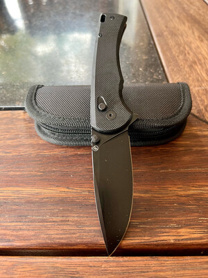 Hakarl Black Black