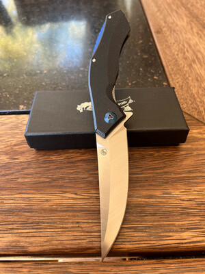 Nomad Black