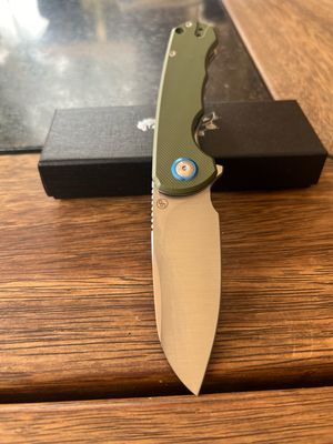 Scuta Green