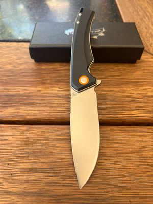 Sven D Black