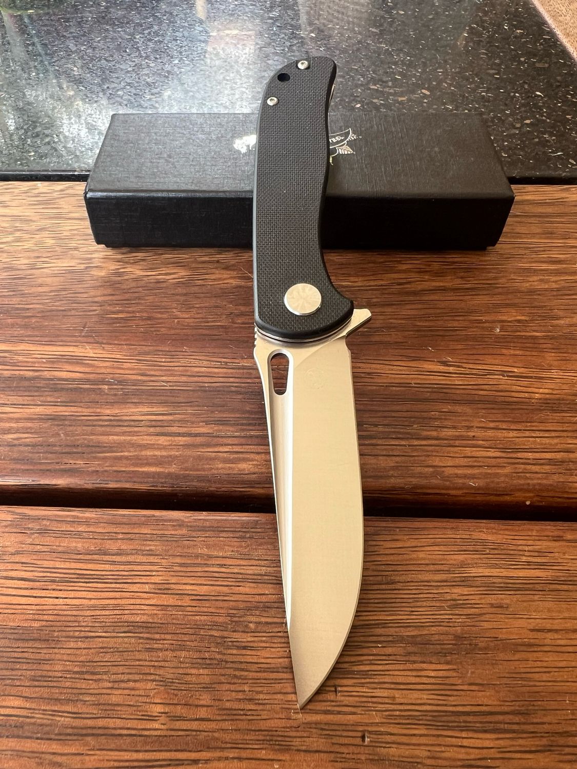 Voror Black G10