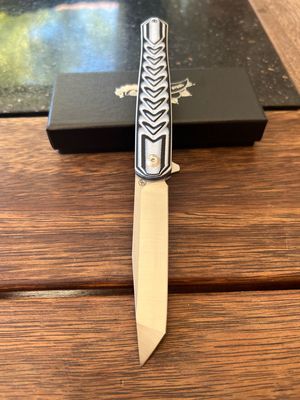 Arrow S