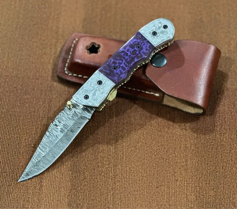 Damascus Steel Folding Knife