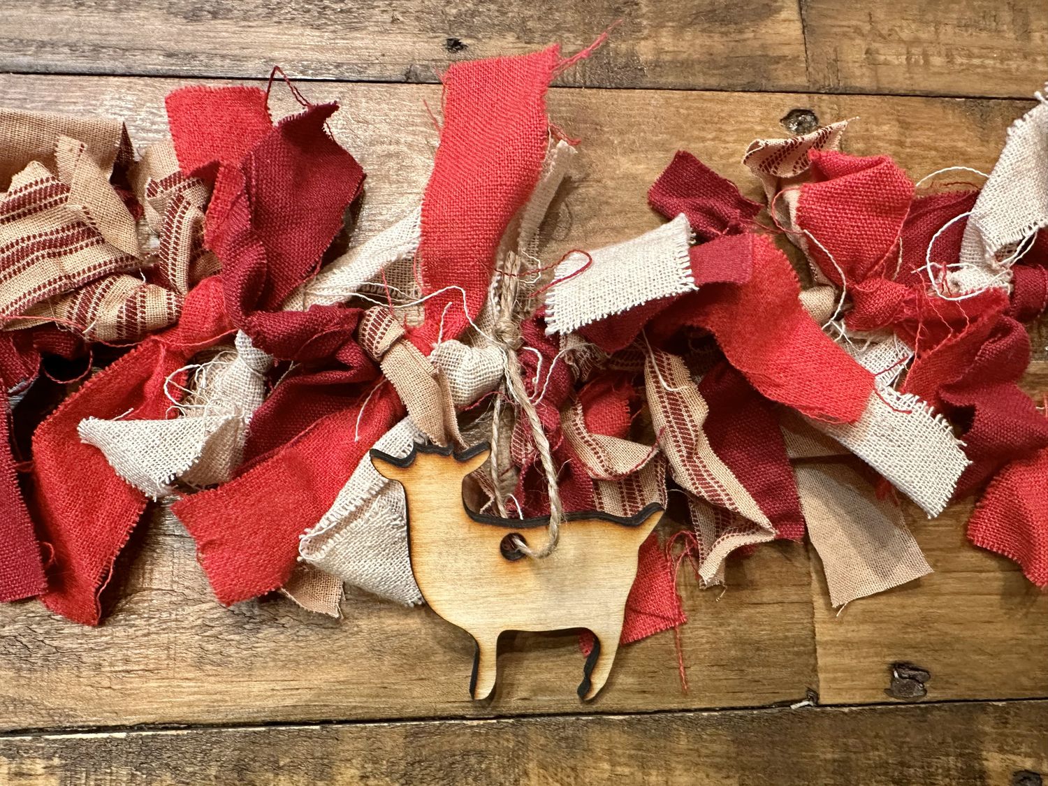 Primitive Holiday Goat Rag Garland