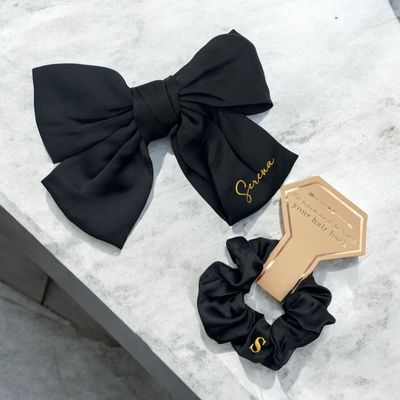 Fiocco e elastici per capelli