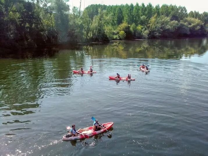 Randonnée en kayak LA JOURNÉE durée : 6 heures (20km)