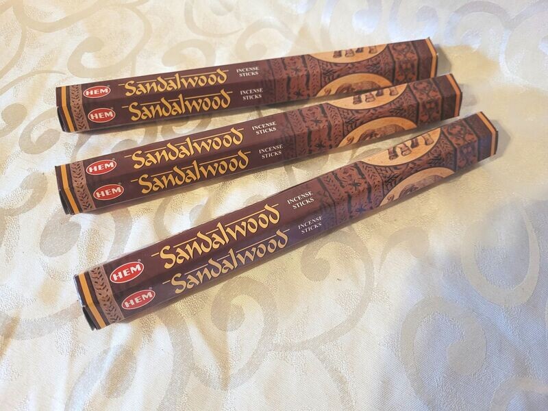 HEM - Sandelholz - 1 Packung mit 20 Räucherstäbchen