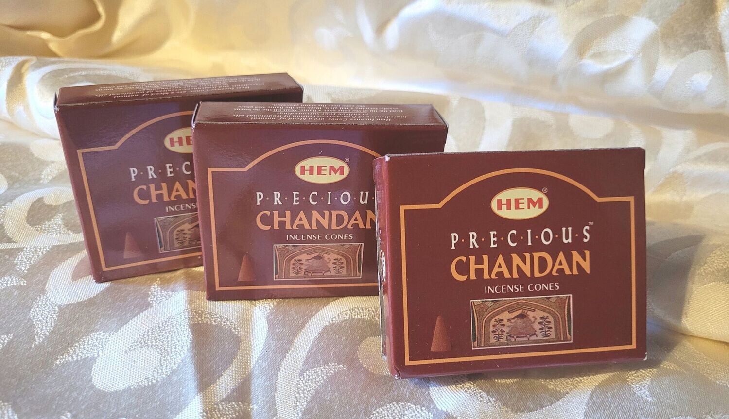 HEM - Chandan - 1 Packung mit 10 Räucherkegel